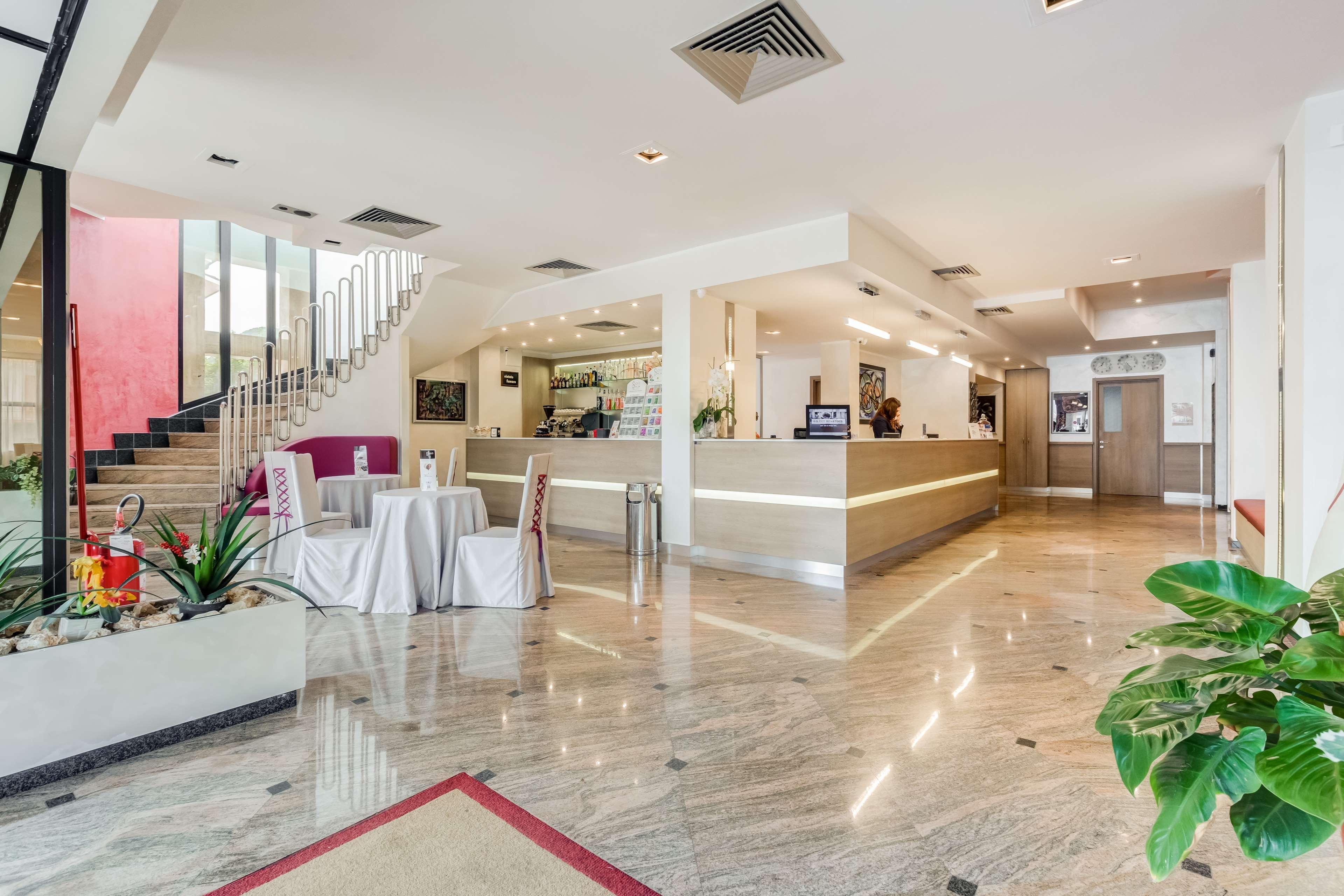 Best Western Hotel Rocca Cassino Esterno foto