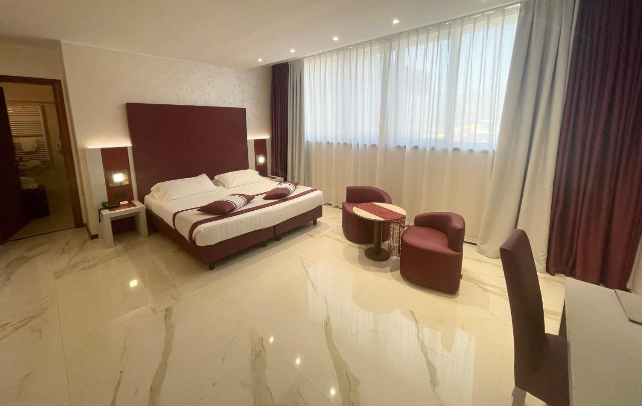 Best Western Hotel Rocca Cassino Esterno foto