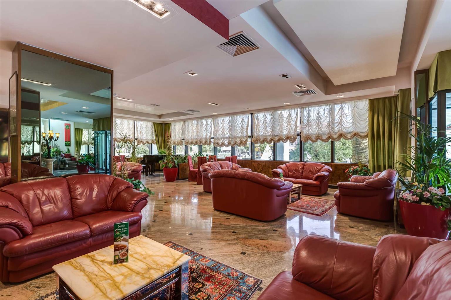 Best Western Hotel Rocca Cassino Esterno foto